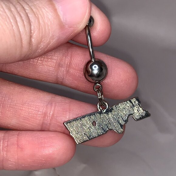 White and Green Fox Dangle Belly Ring - Picture 3 of 10